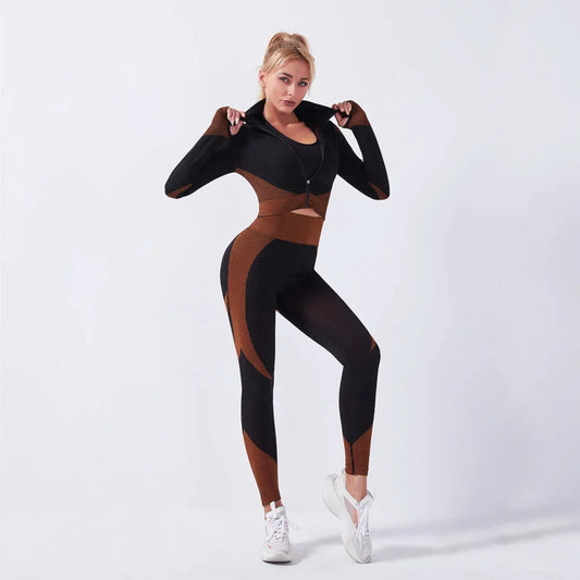 3-Piece Seamless Yoga Set for Women - Elastic Gym Outfit for Fitness and Yoga
