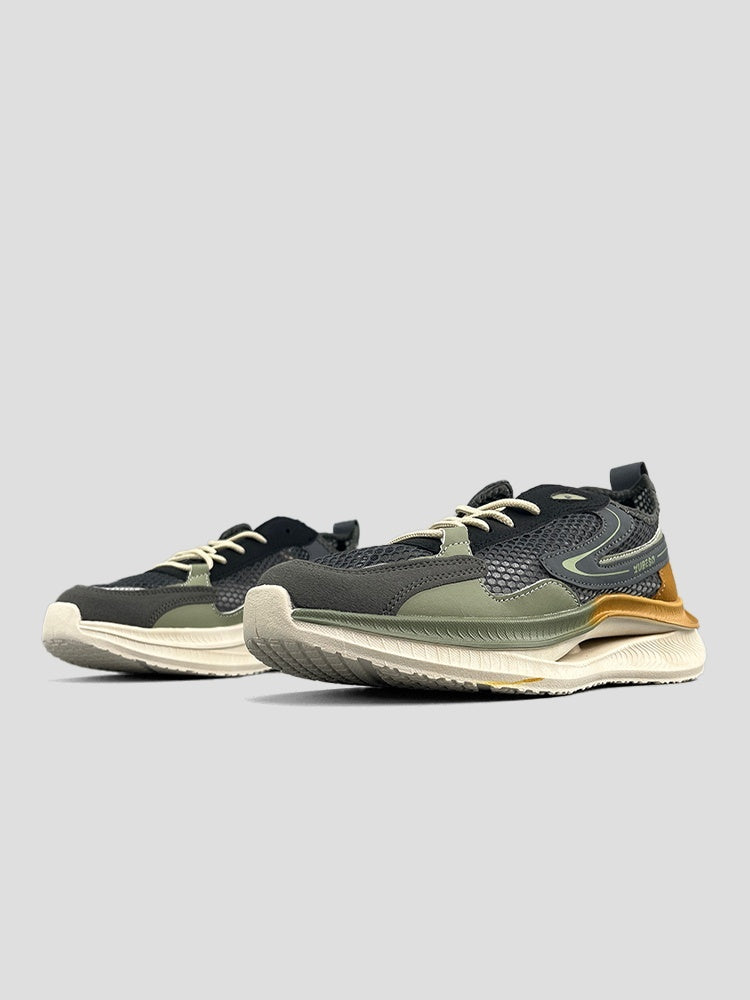 Thick Bottom Breathable Hollowed Fashion Sneaker