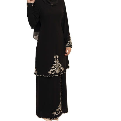 Malay Middle East Exquisite Embroidery Suit Women
