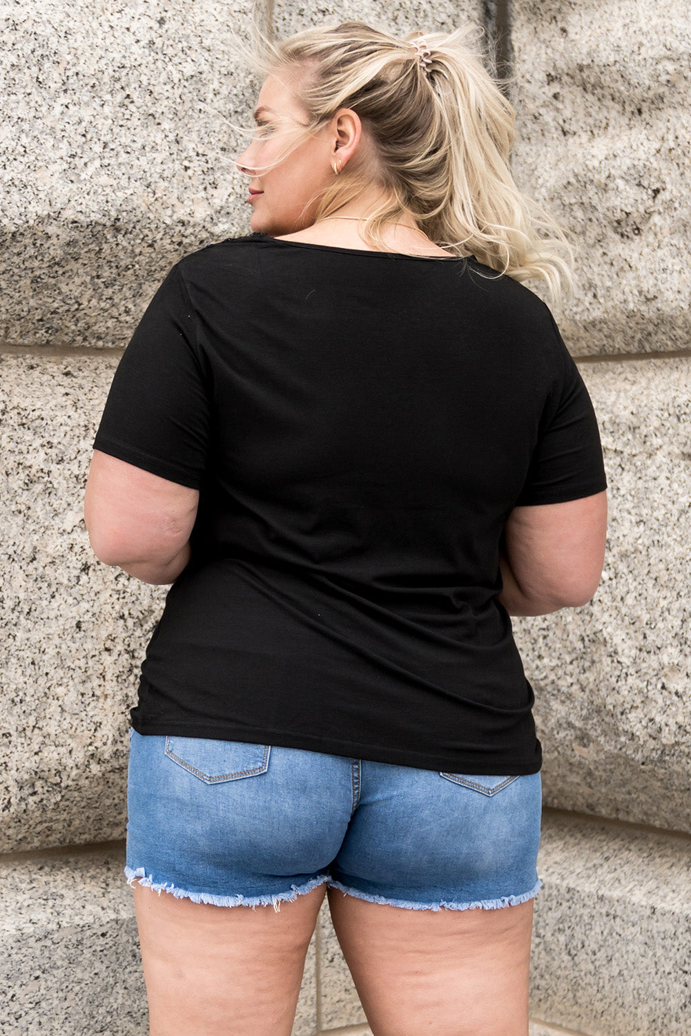 Black Plus Size Crochet Stitching Short Sleeve Top