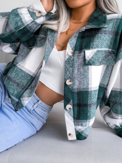 Women’s Thick Collared Plaid Flannel Cardigan With Button Front And Front Pockets