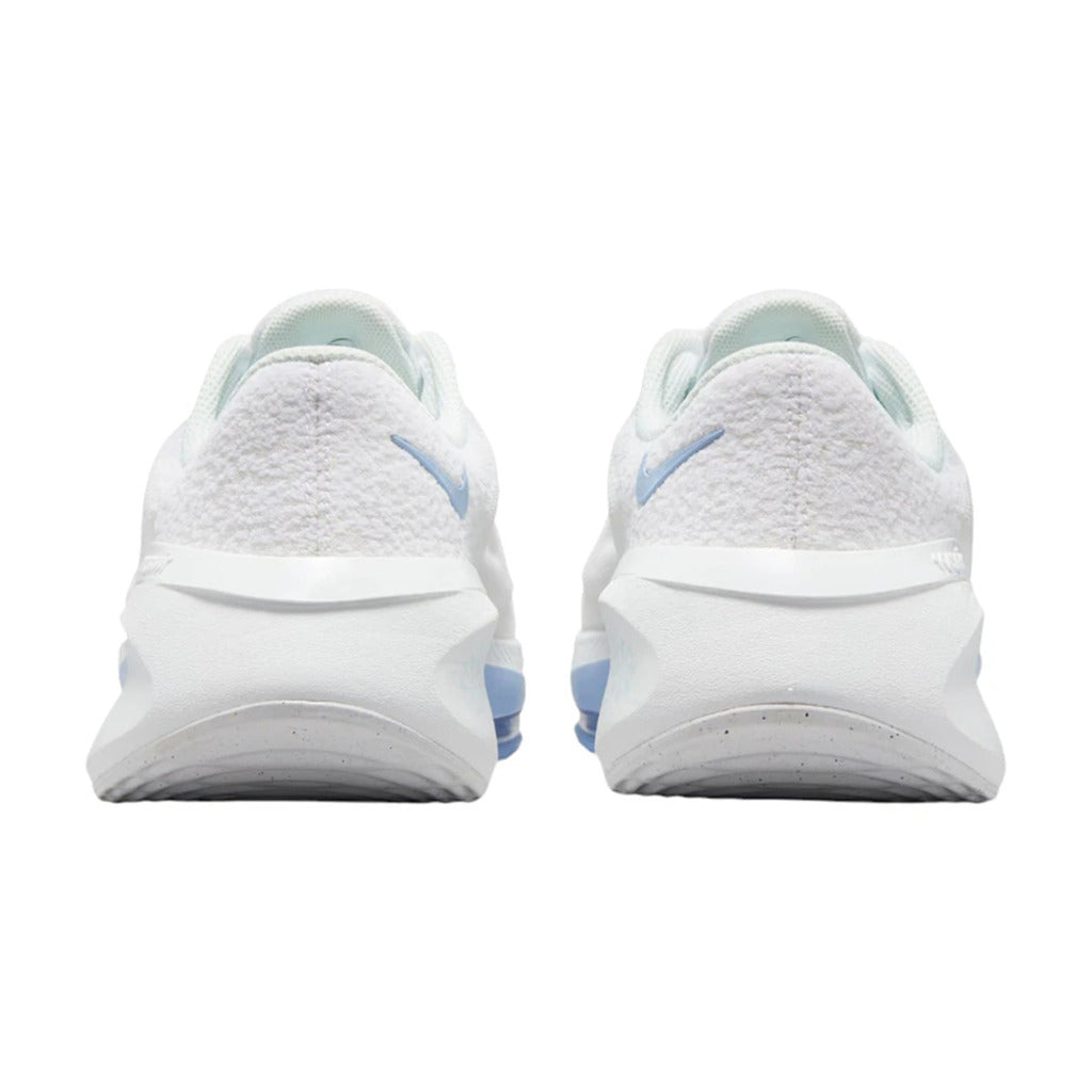 Nike Versair Women’s Athletic Sneakers