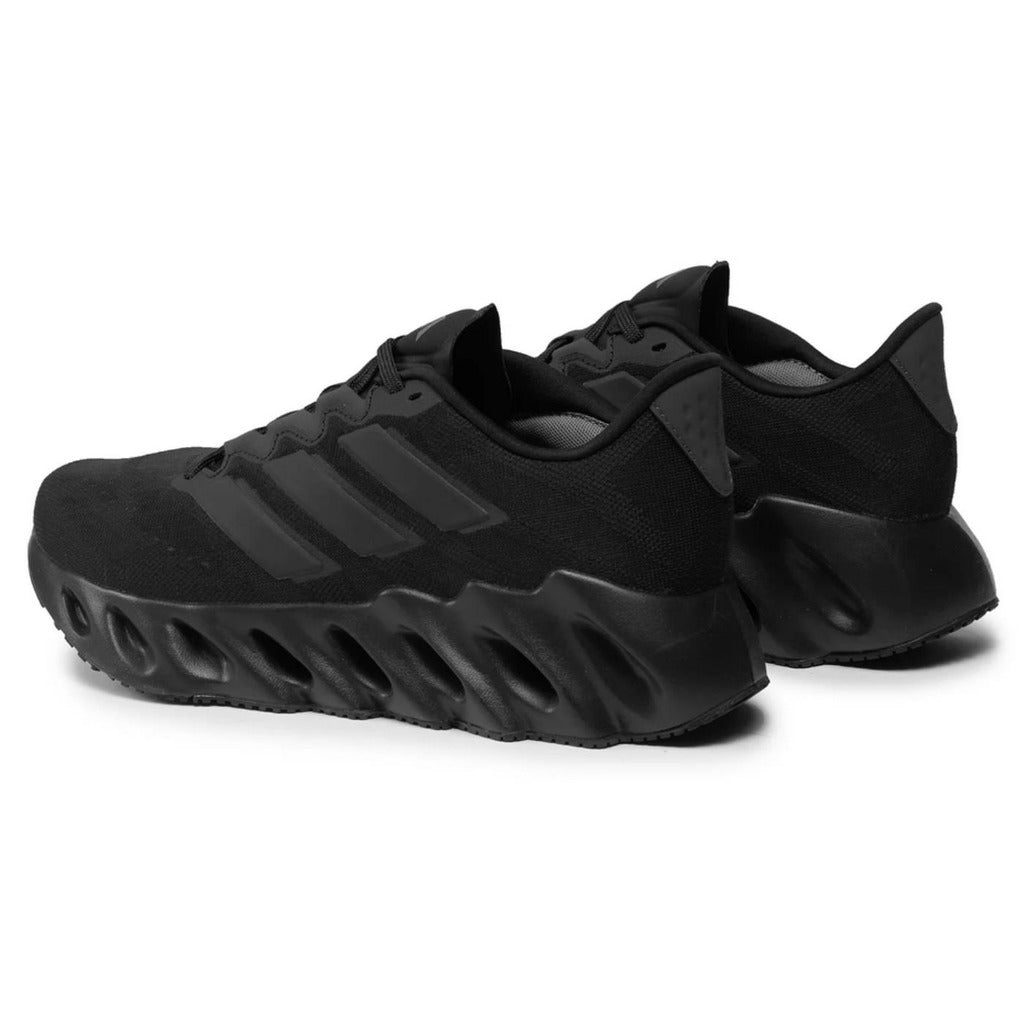 Adidas SWITCH FWD M – Men’s Lightweight Performance Runner