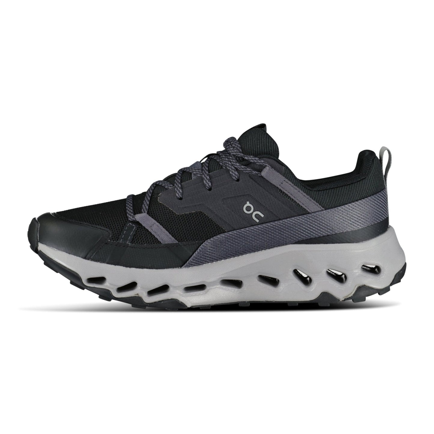 On Running Cloud Horizon Trainers in Black Alloy