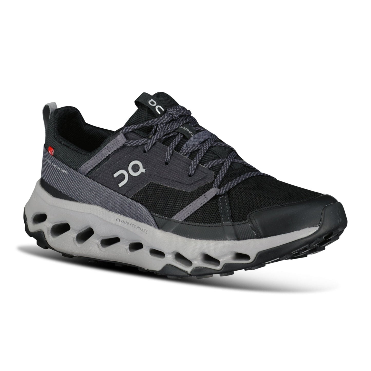 On Running Cloud Horizon Trainers in Black Alloy